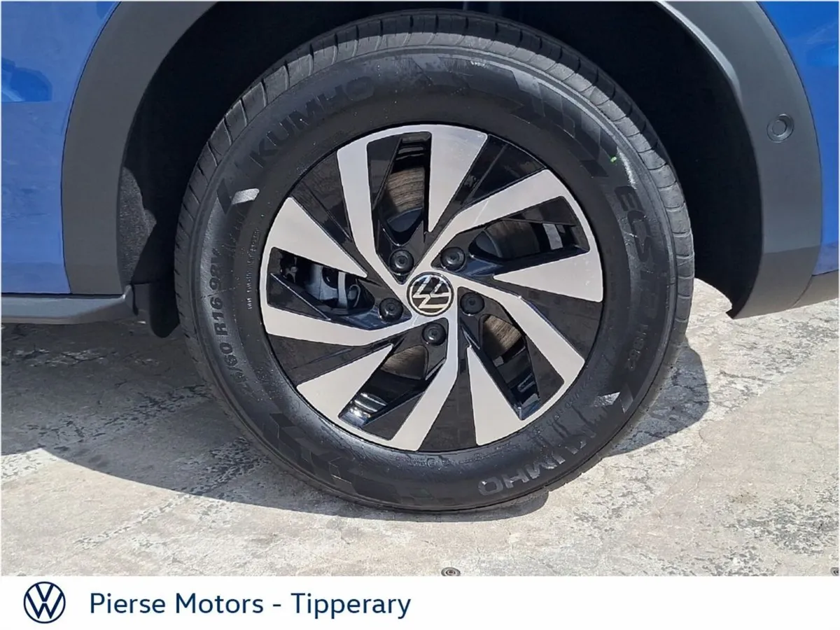 Volkswagen T-Roc SUV, Petrol, 2026, Blue
