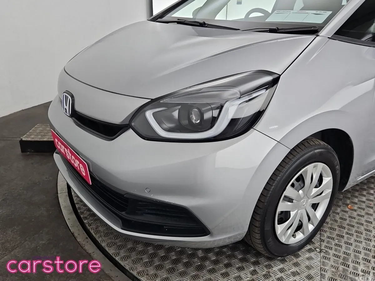 Honda Fit Hatchback, Petrol Hybrid, 2023, Silver