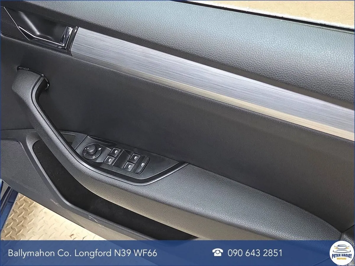 Skoda Superb Saloon, Diesel, 2023, Blue