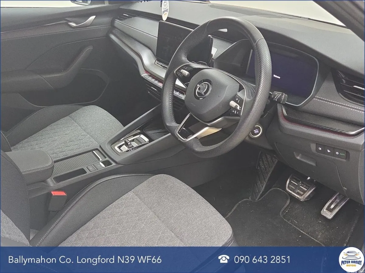 Skoda Octavia Saloon, Diesel, 2025, White