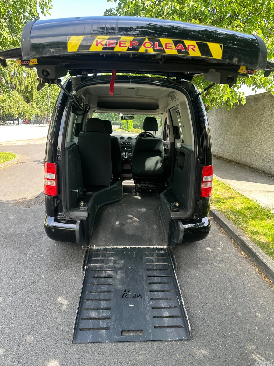 Volkswagen Caddy Van, Diesel, 2013, Black