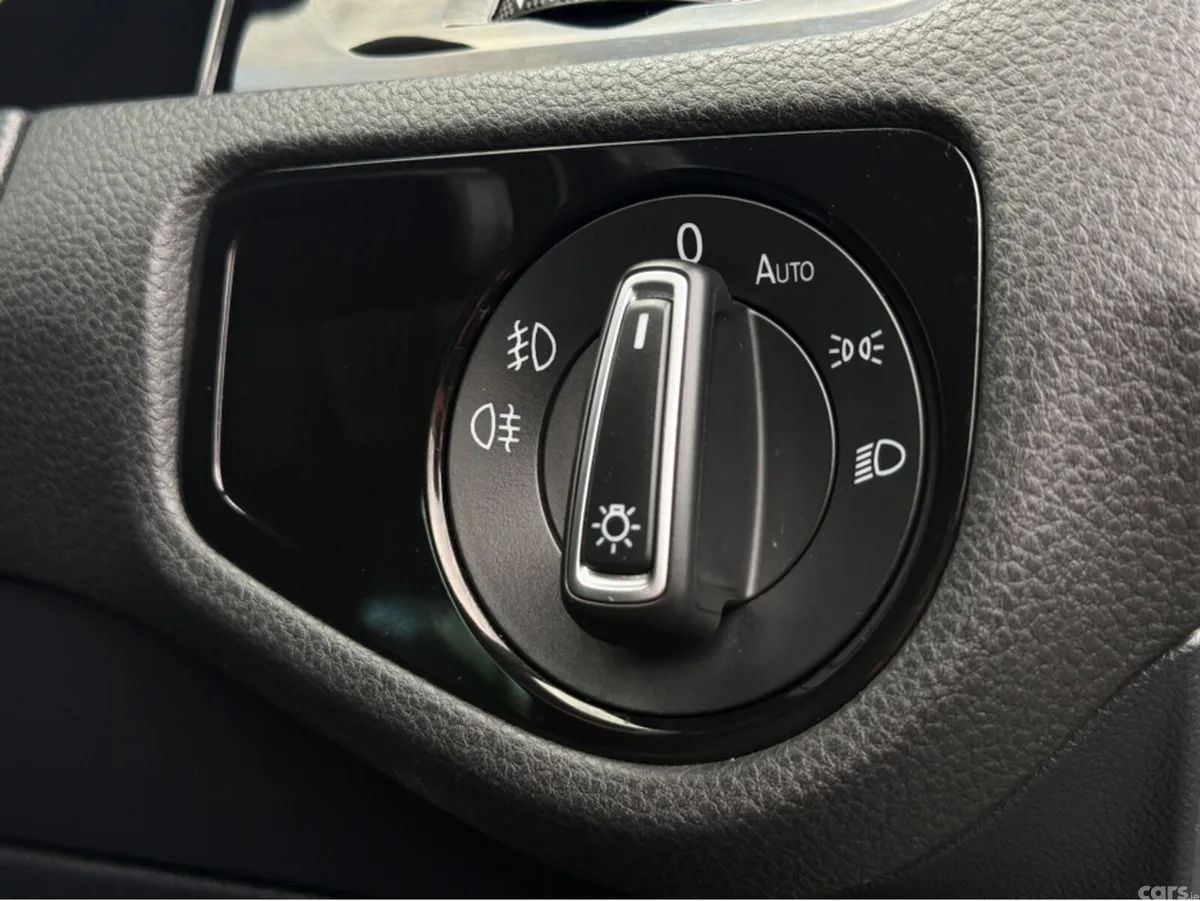 Volkswagen Golf Hatchback, Petrol, 2017, Black