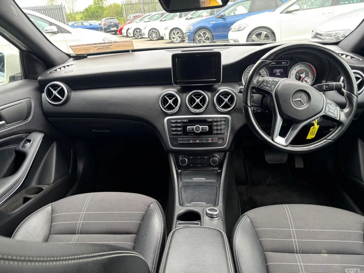 Mercedes-Benz A-Class Hatchback, Petrol, 2014, White