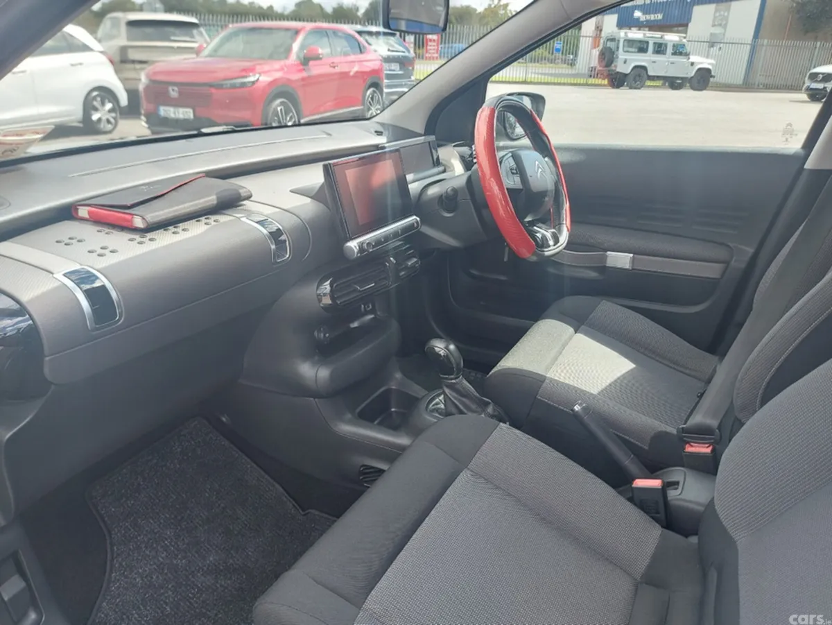 Citroen C4 Cactus Hatchback, Petrol, 2015, Grey