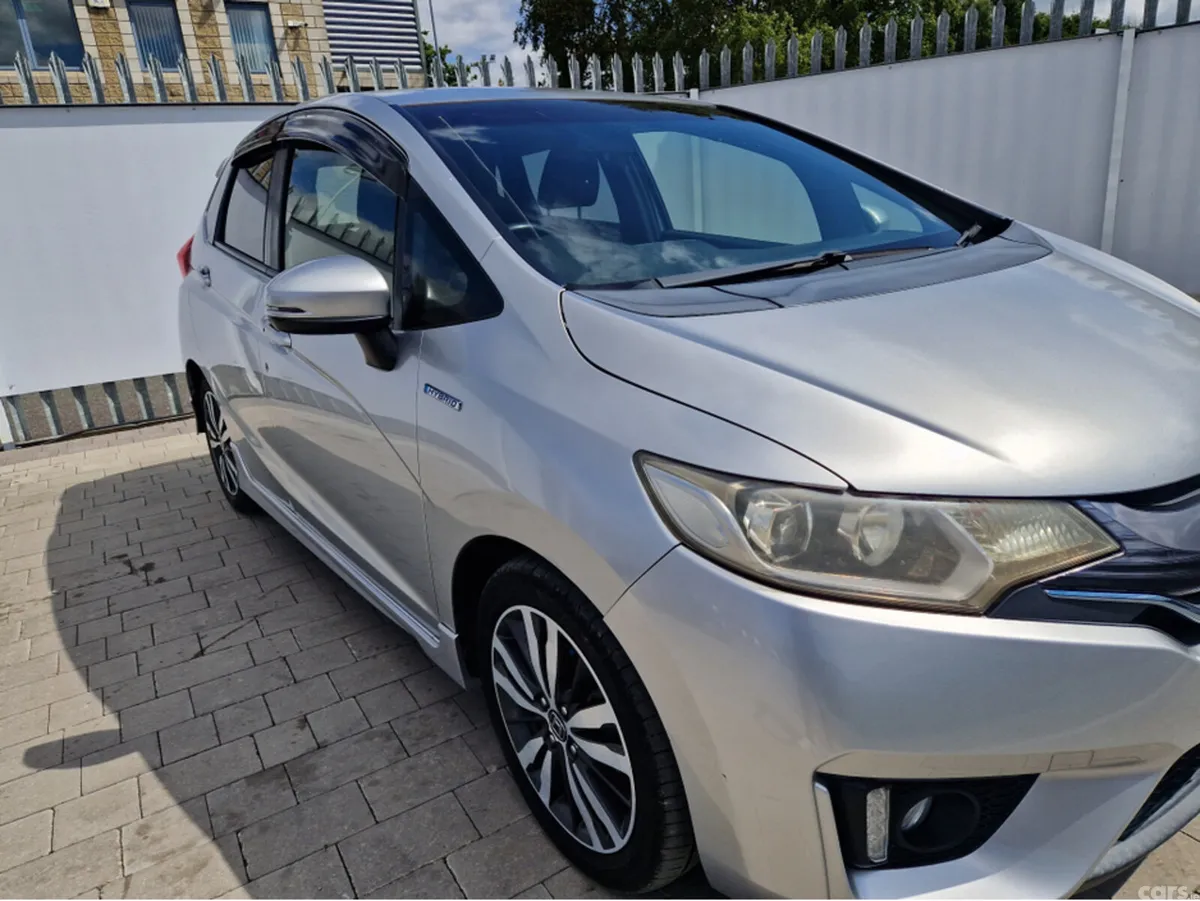 Honda Fit Hatchback, Petrol Hybrid, 2014, Silver