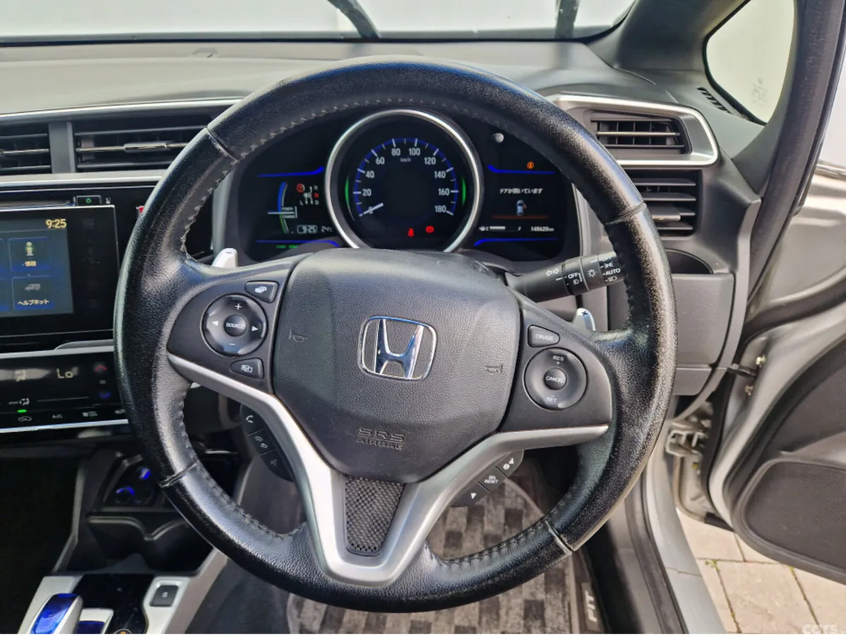 Honda Fit Hatchback, Petrol Hybrid, 2014, Silver