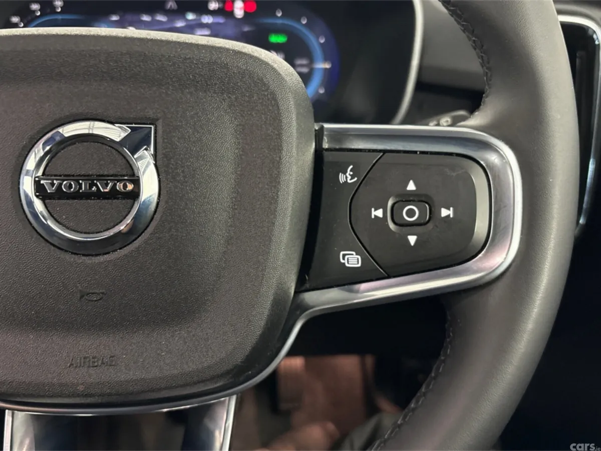 Volvo XC40 Estate, Electric, 2023, Blue