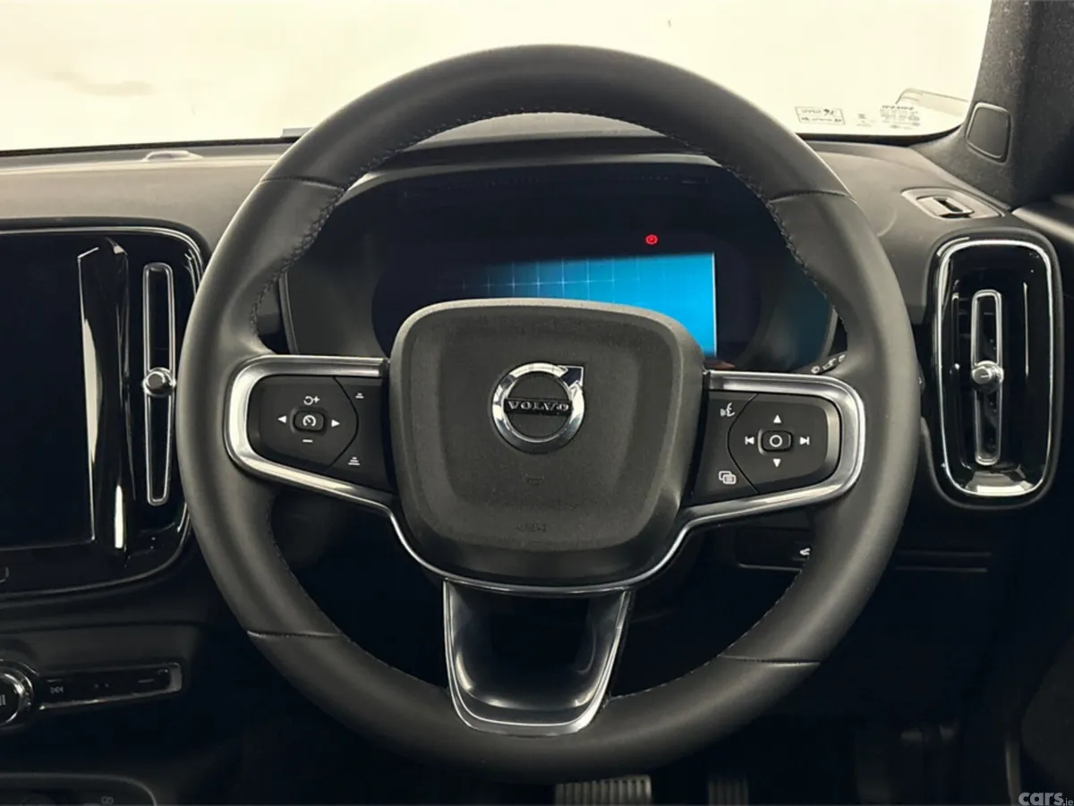 Volvo XC40 Estate, Electric, 2023, Blue