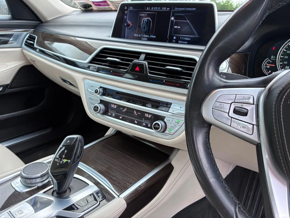 BMW 7-Series Saloon, Diesel, 2017, Blue