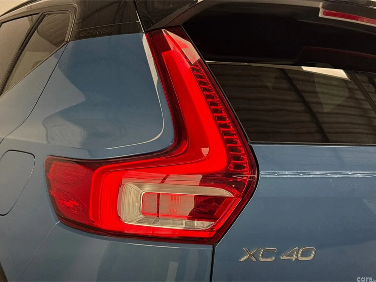 Volvo XC40 Estate, Electric, 2023, Blue