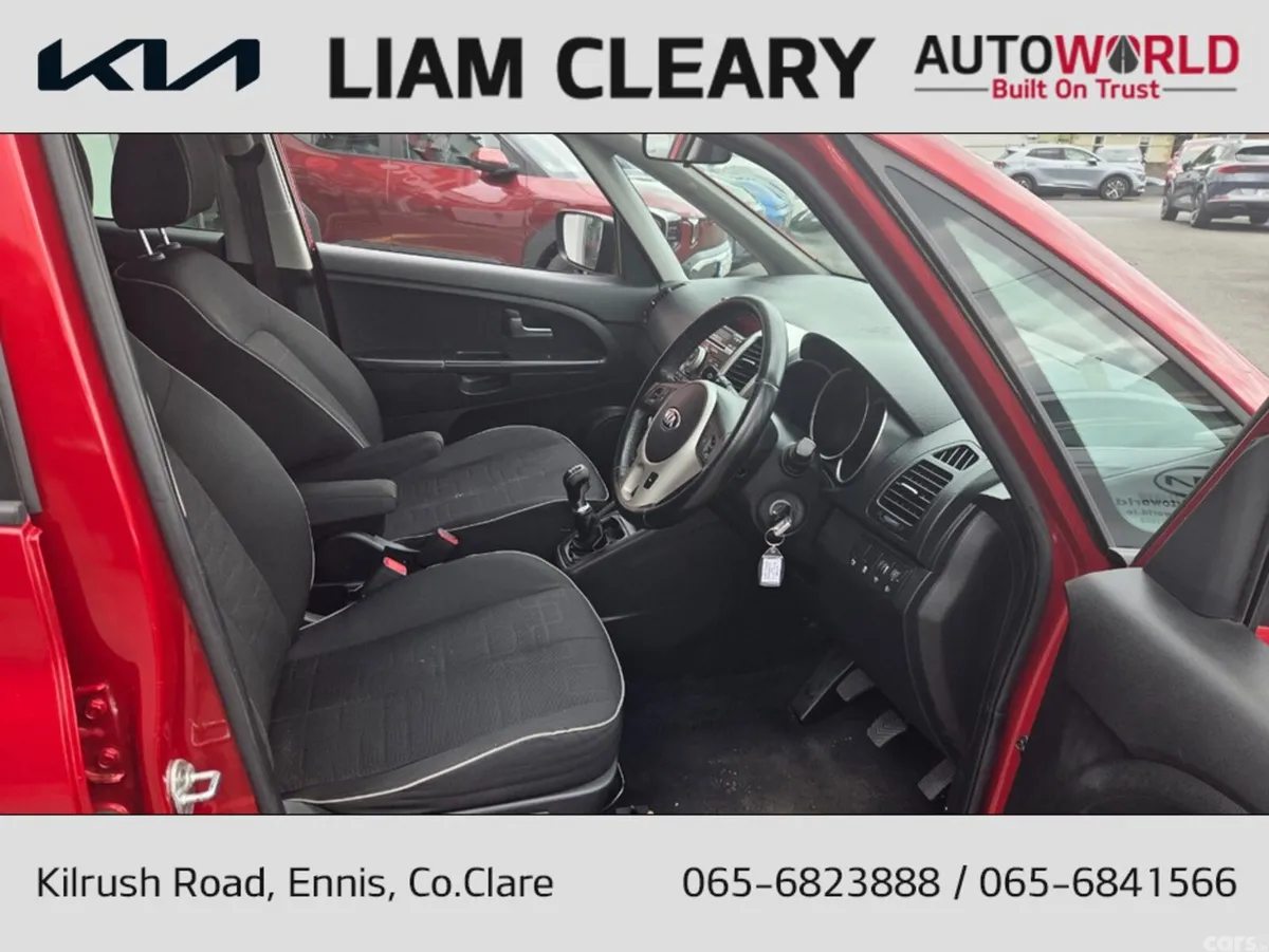 Kia Venga MPV, Diesel, 2016, Red