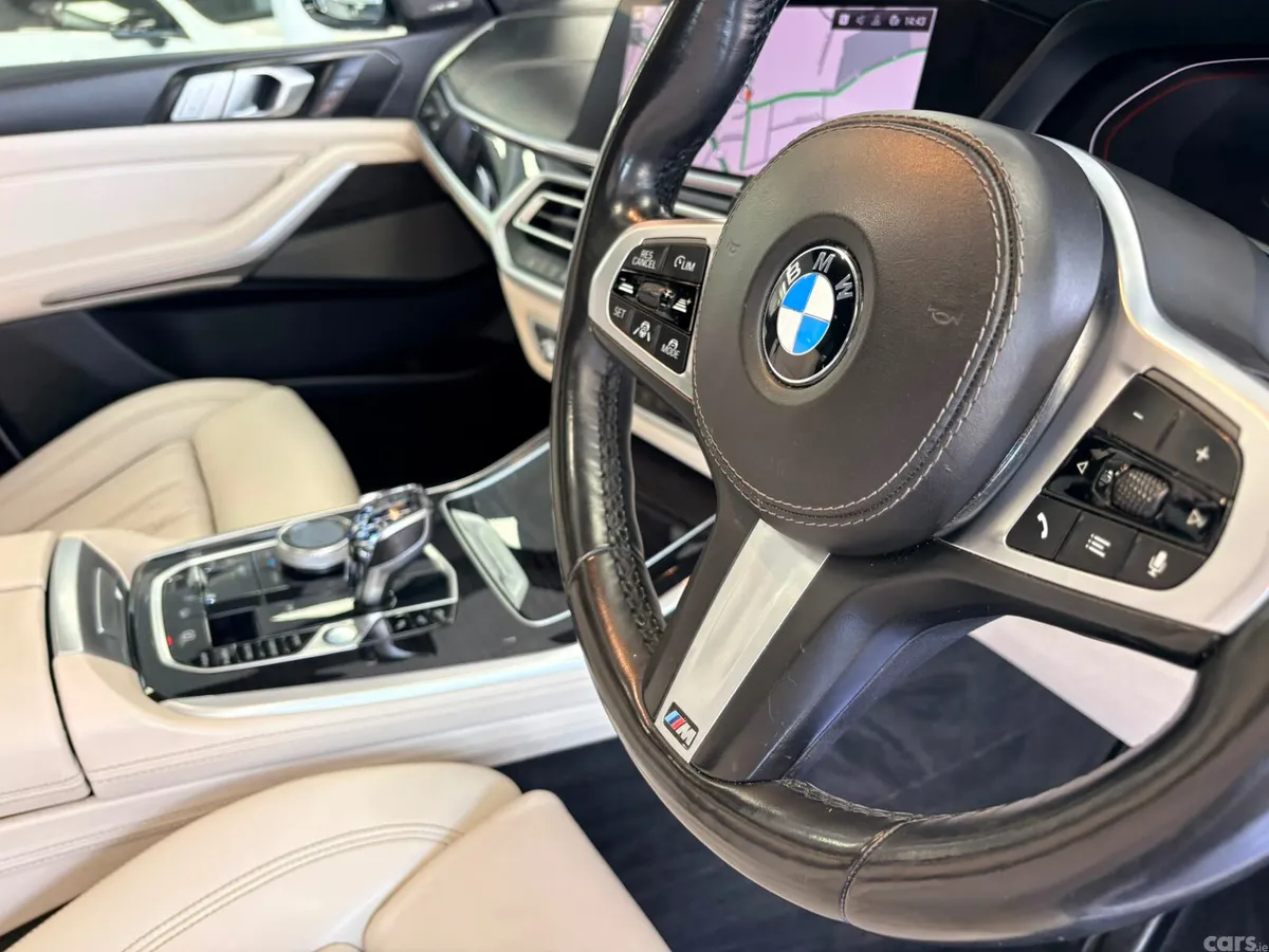 BMW X7 Estate/Jeep, Diesel, 2019, White