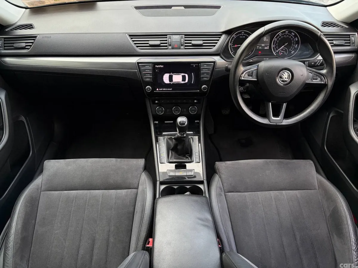 Skoda Superb Saloon, Diesel, 2017, Black