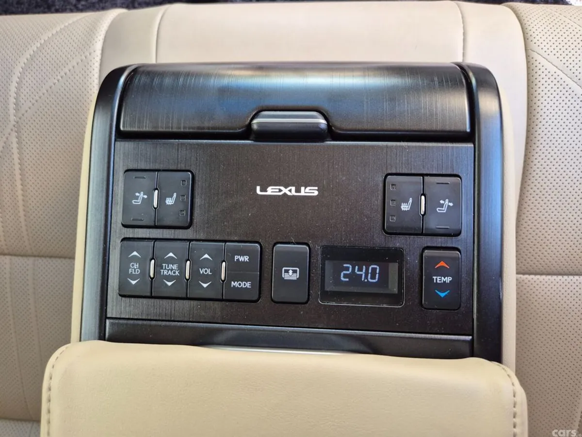 Lexus ES Saloon, Petrol Hybrid, 2021, Black