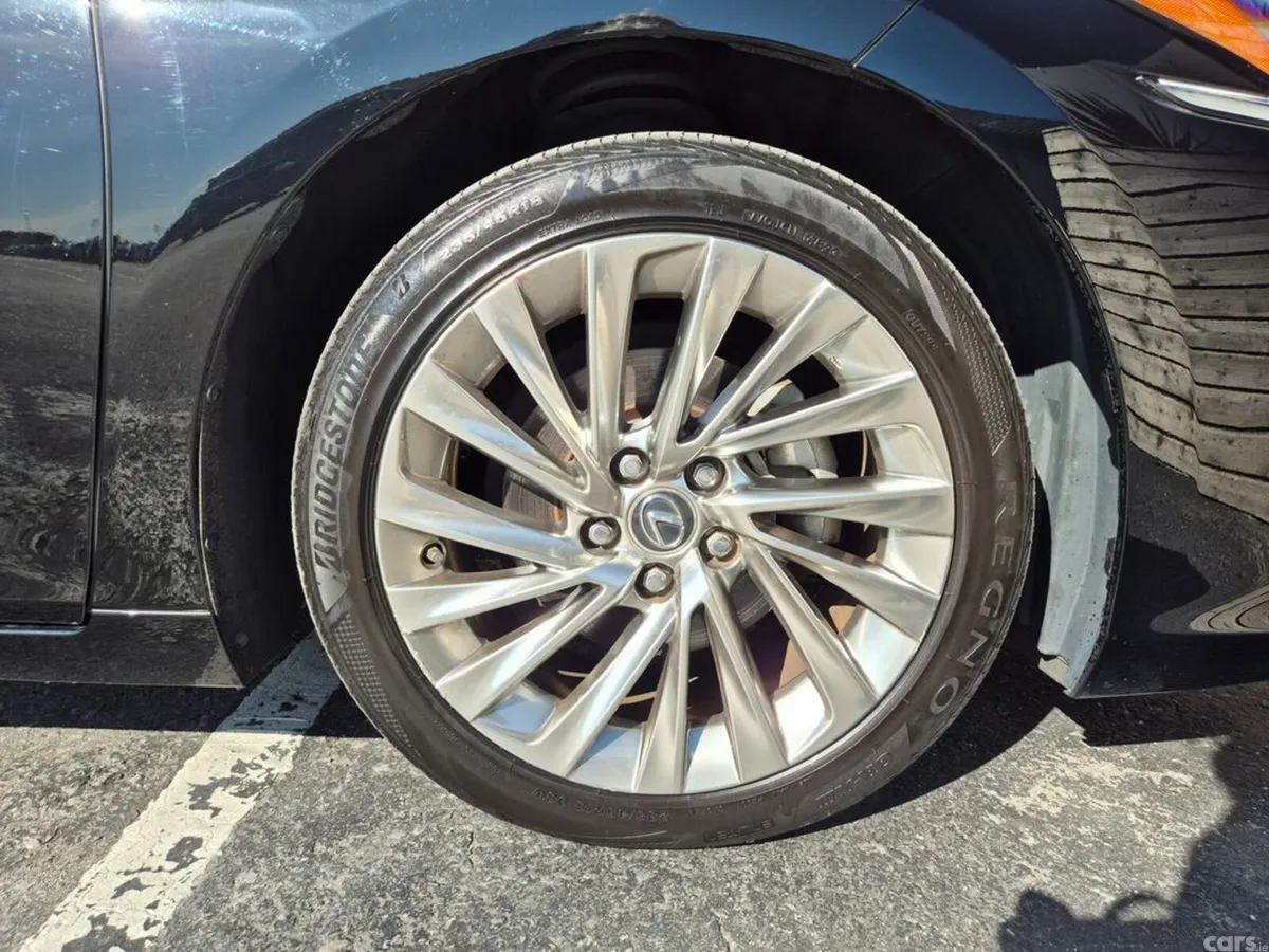 Lexus ES Saloon, Petrol Hybrid, 2021, Black