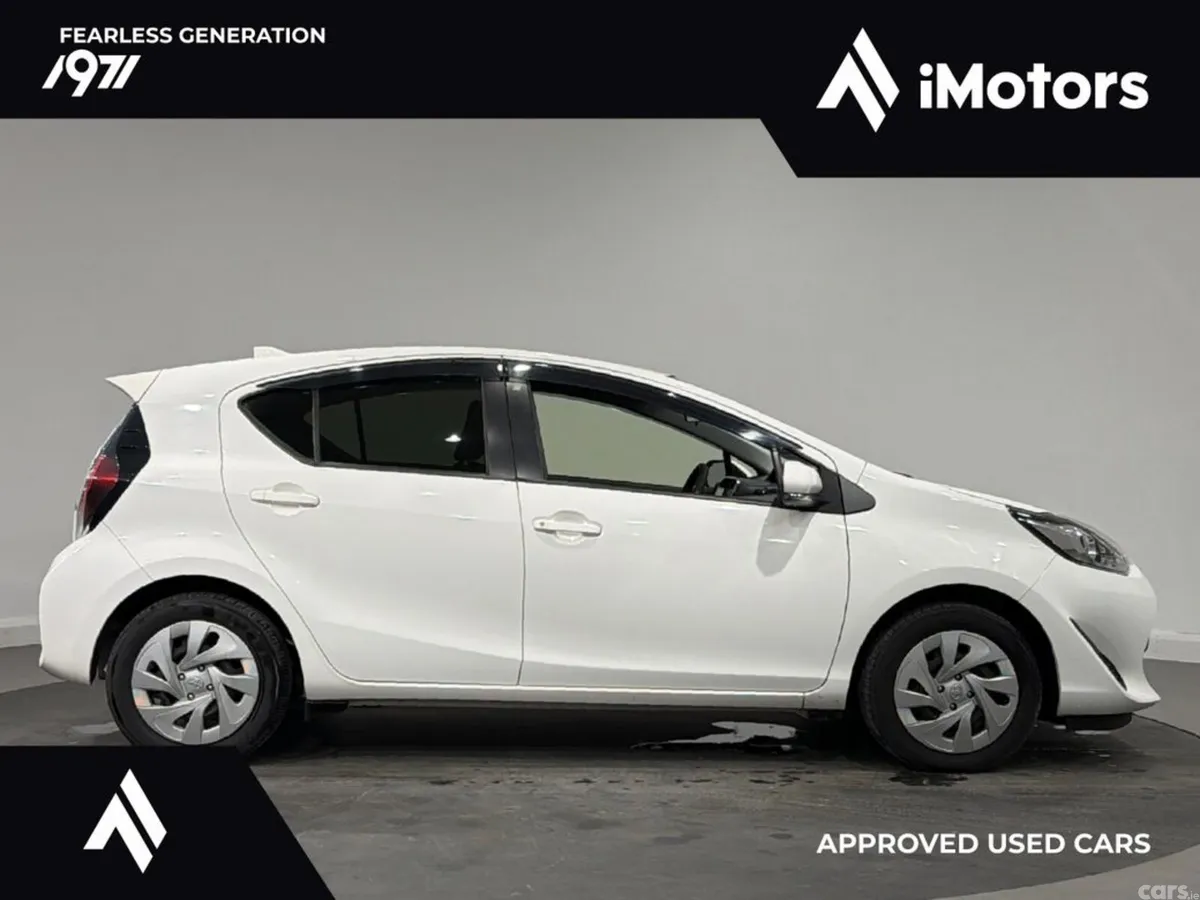 Toyota Aqua Hatchback, Petrol Hybrid, 2021, White
