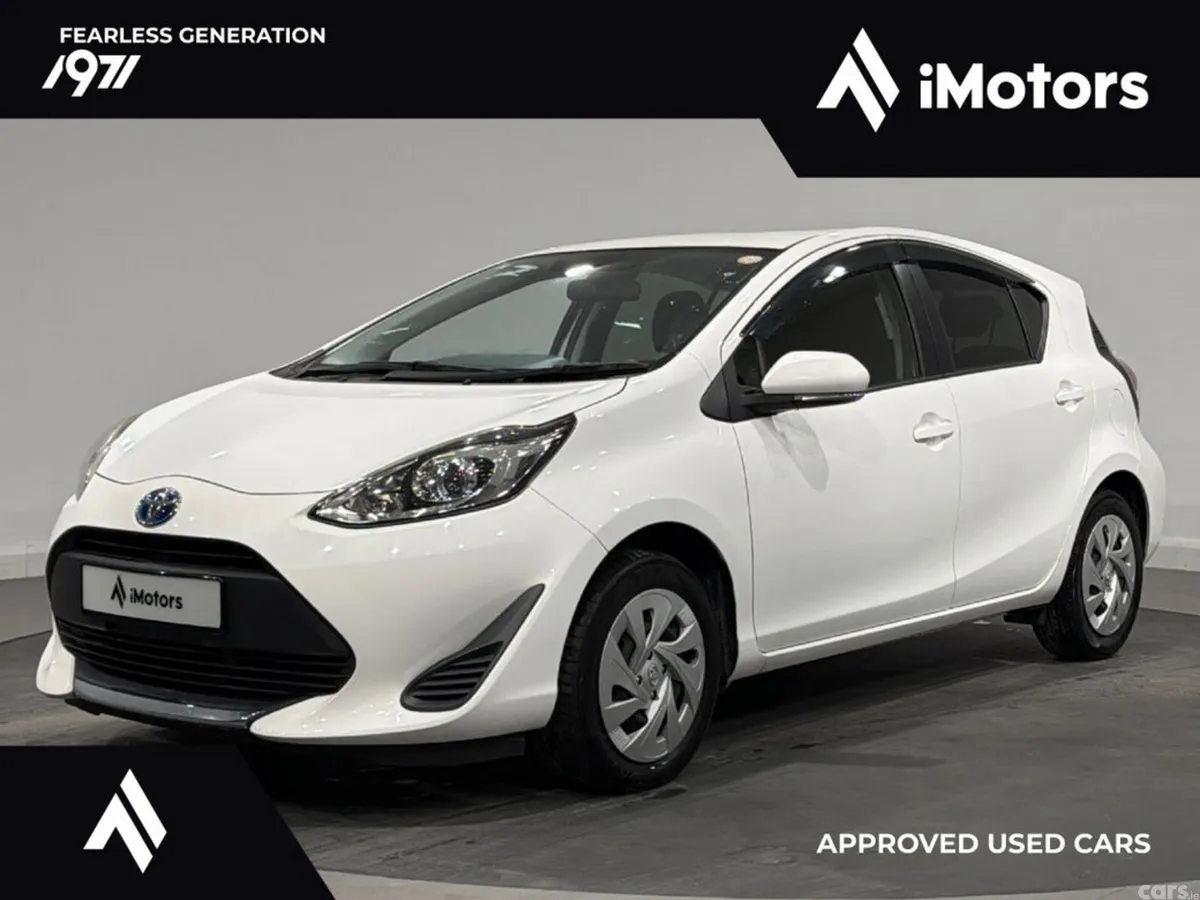 Toyota Aqua Hatchback, Petrol Hybrid, 2021, White