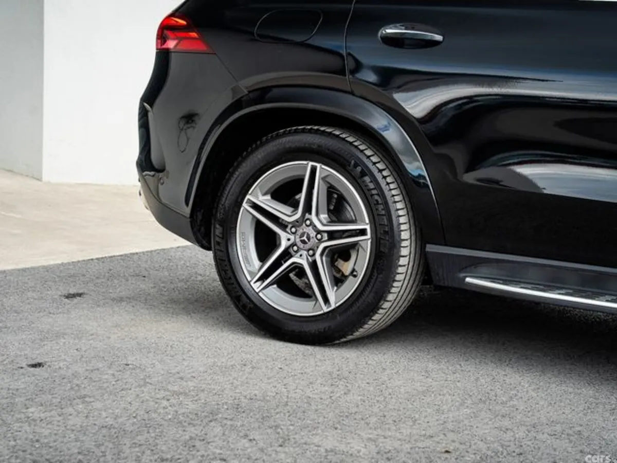 Mercedes-Benz GLE SUV, Petrol Hybrid, 2024, Black