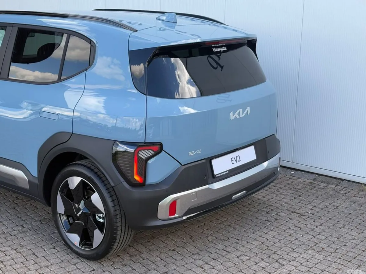 Kia EV2 Hatchback, Electric, 2027, Blue