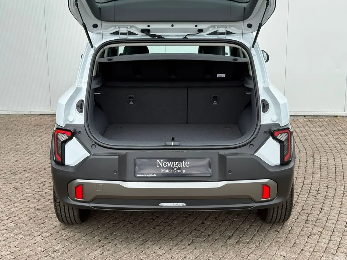 Kia EV2 Hatchback, Electric, 2027, White