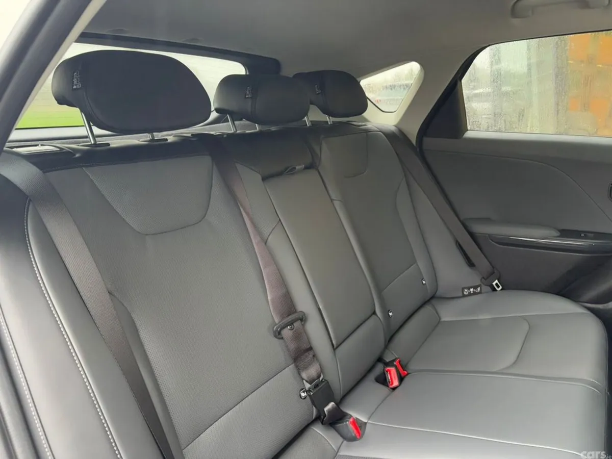 Kia K4 Hatchback, Petrol, 2026, White