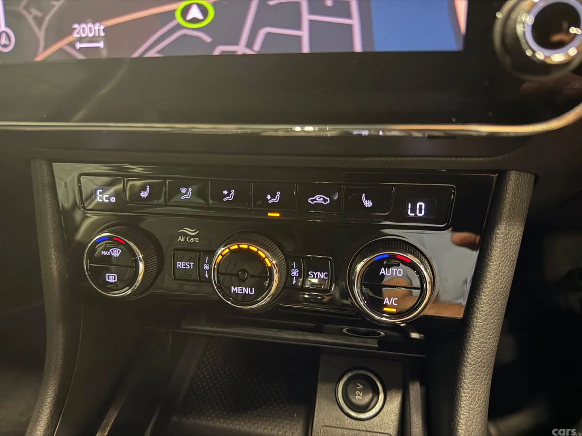 Skoda Superb Estate, Petrol Plug-in Hybrid, 2023, Grey