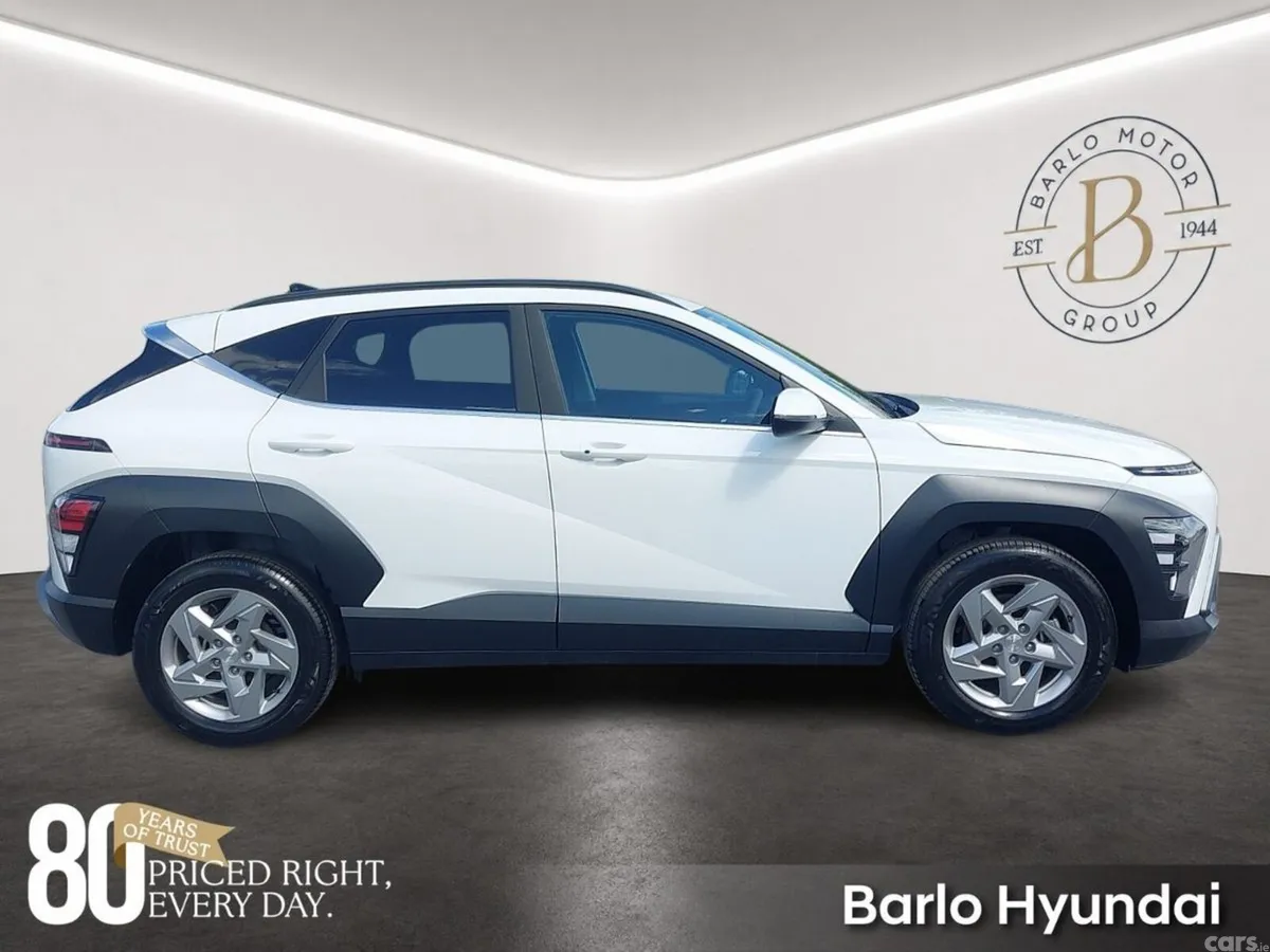 Hyundai KONA MPV, Petrol, 2026, White