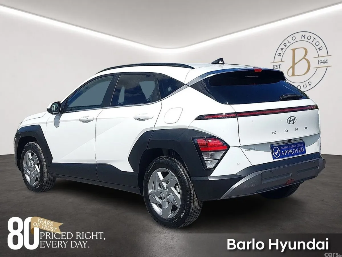 Hyundai KONA MPV, Petrol, 2026, White