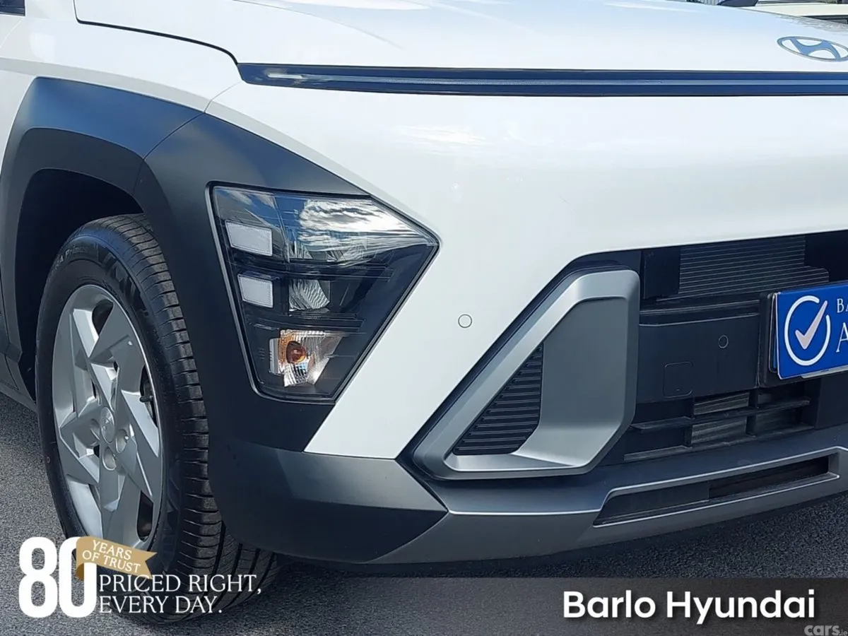 Hyundai KONA MPV, Petrol, 2026, White
