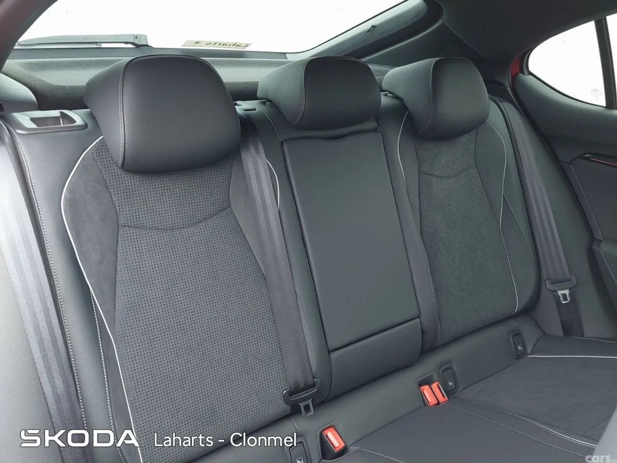 Skoda Superb Saloon, Diesel, 2026, Red