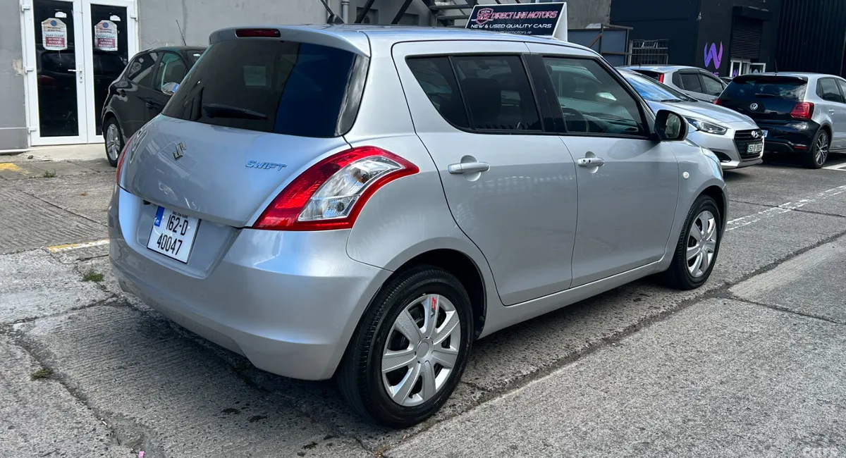 Suzuki Swift Hatchback, Petrol, 2016, Silver