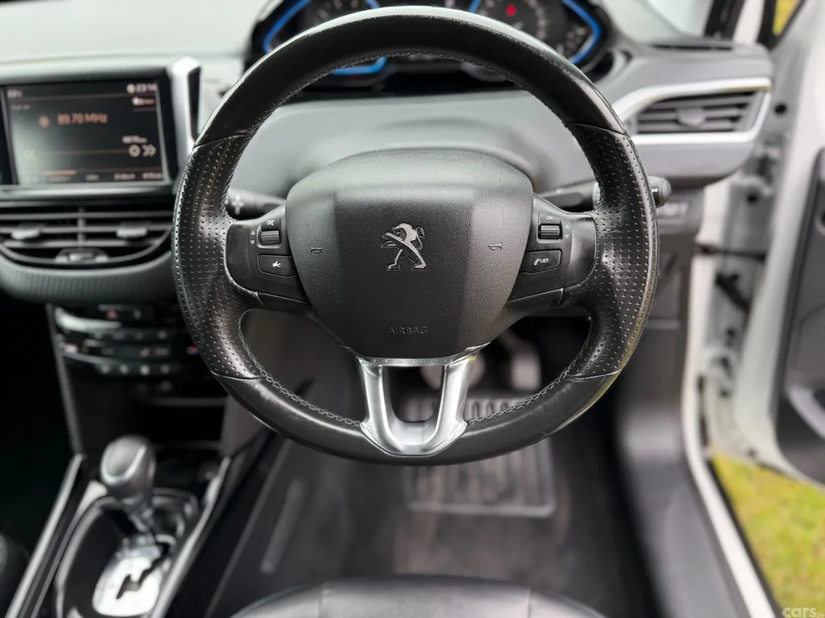 Peugeot 2008 SUV, Petrol, 2018, White