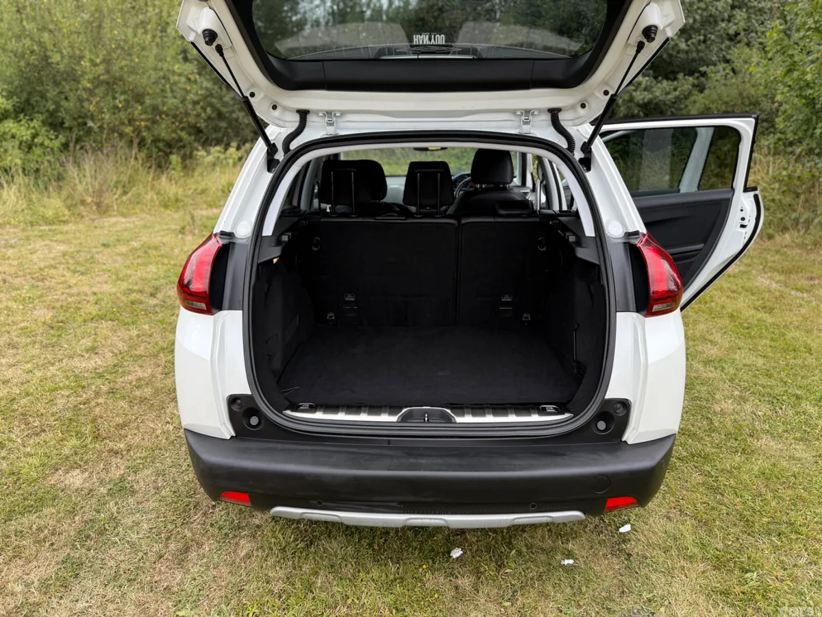 Peugeot 2008 SUV, Petrol, 2018, White