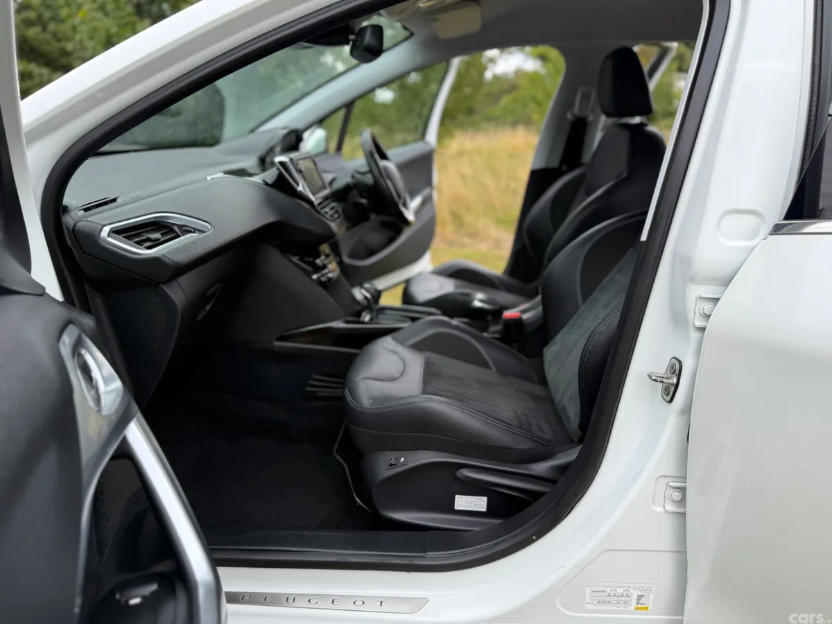 Peugeot 2008 SUV, Petrol, 2018, White
