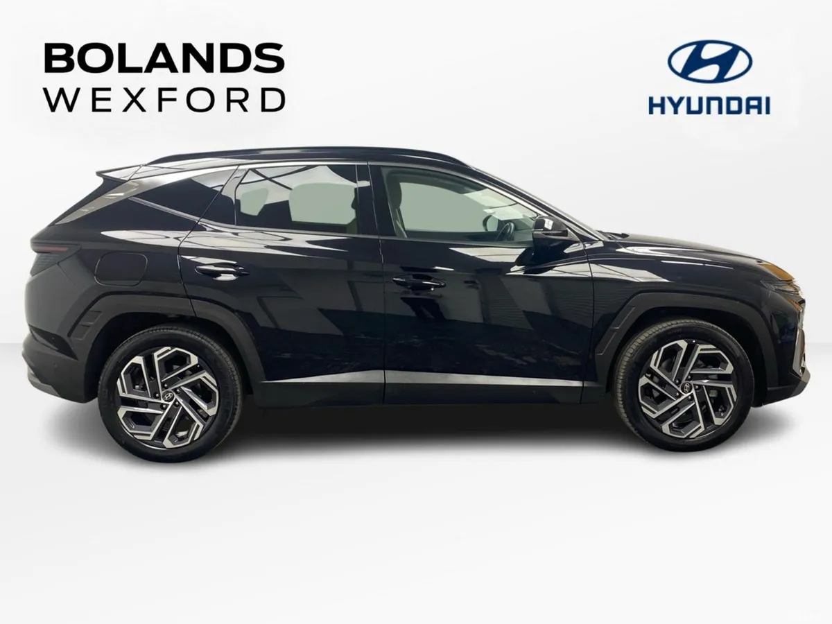 Hyundai Tucson SUV, Petrol Plug-in Hybrid, 2026, Black