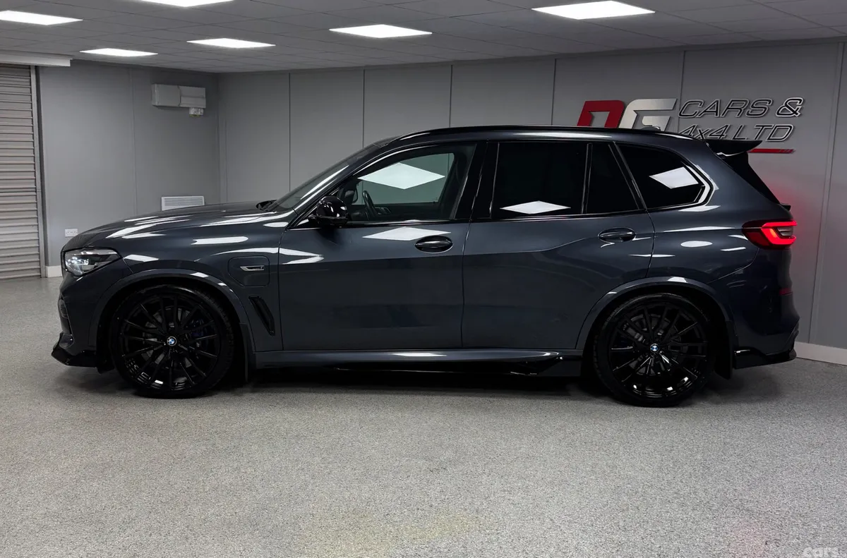 BMW X5 SUV, Petrol Hybrid, 2022, Grey