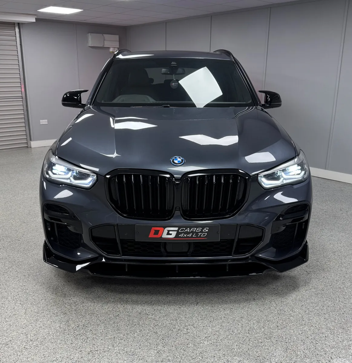 BMW X5 SUV, Petrol Hybrid, 2022, Grey