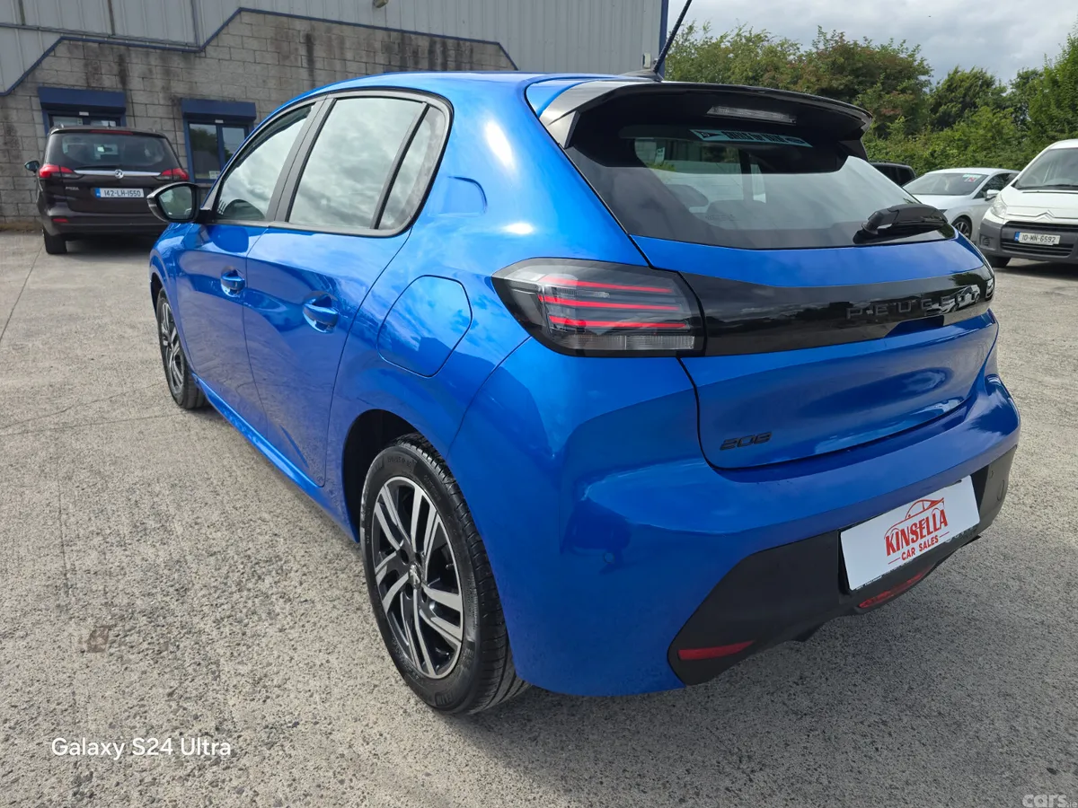 Peugeot 208 Hatchback, Petrol, 2025, Blue