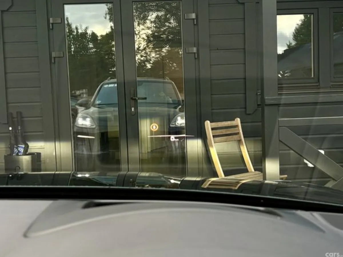 Porsche Cayenne Estate, Petrol Plug-in Hybrid, 2023, Black