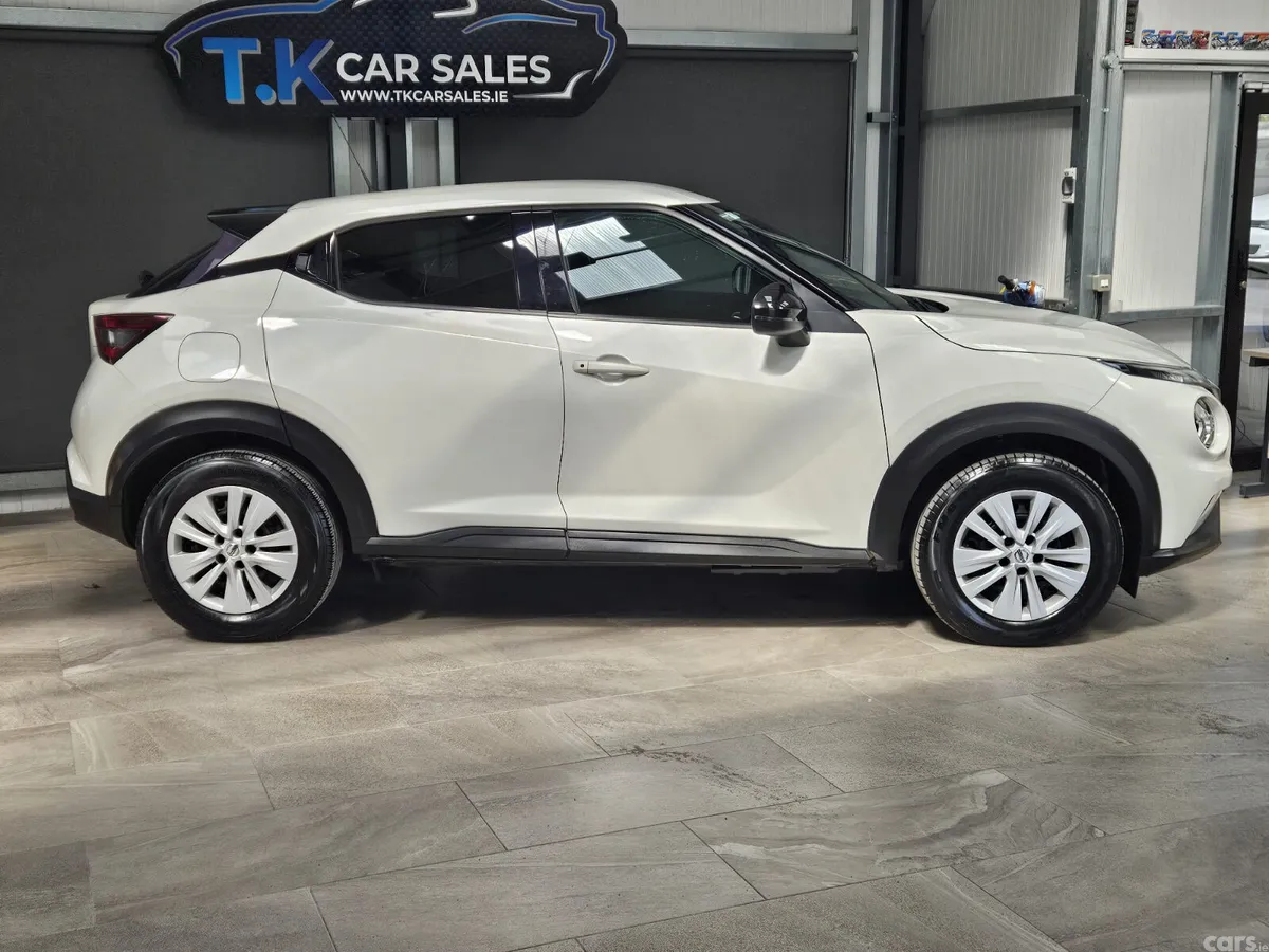 Nissan Juke SUV, Petrol, 2020, White