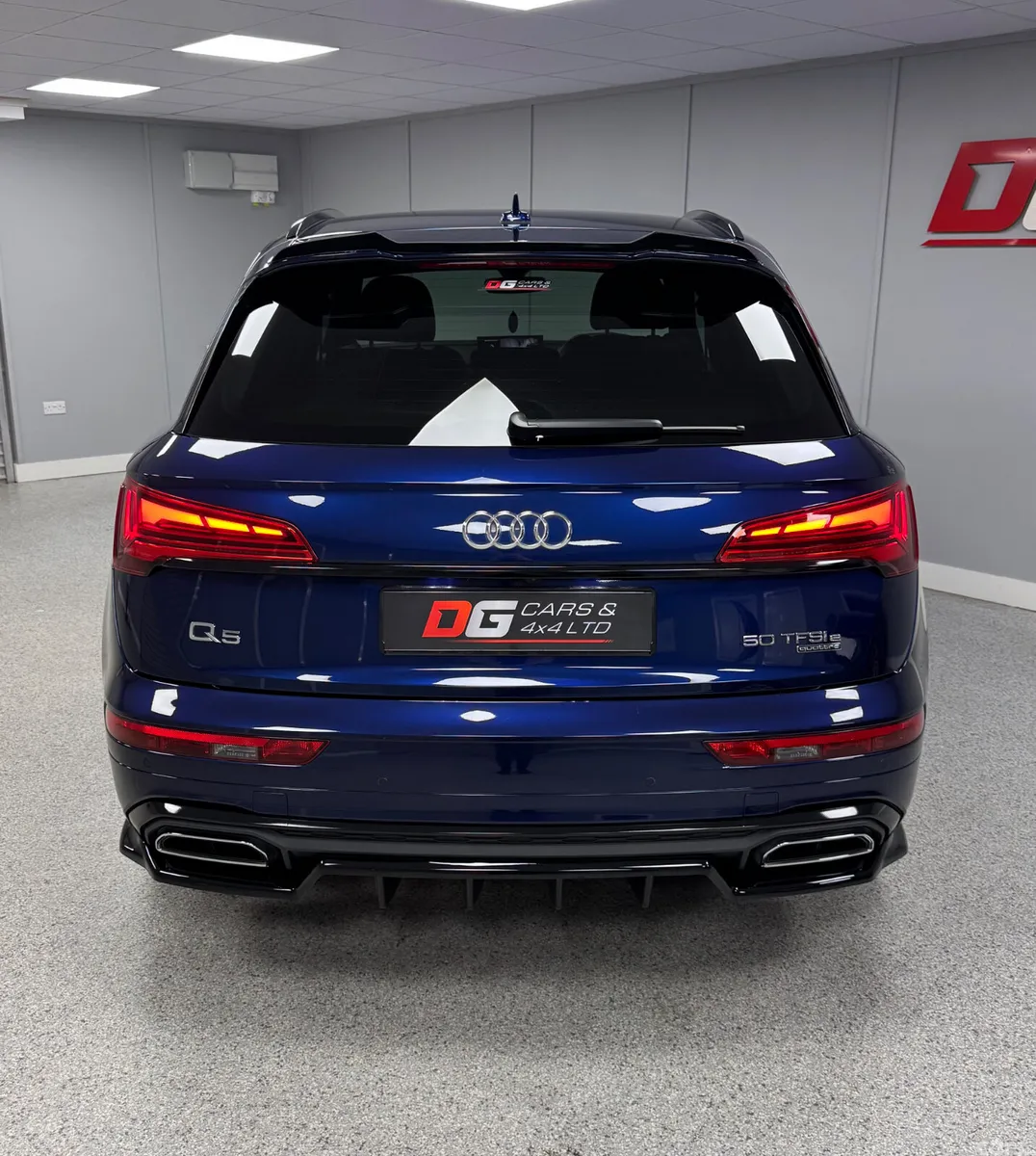 Audi Q5 SUV, Petrol Hybrid, 2023, Blue