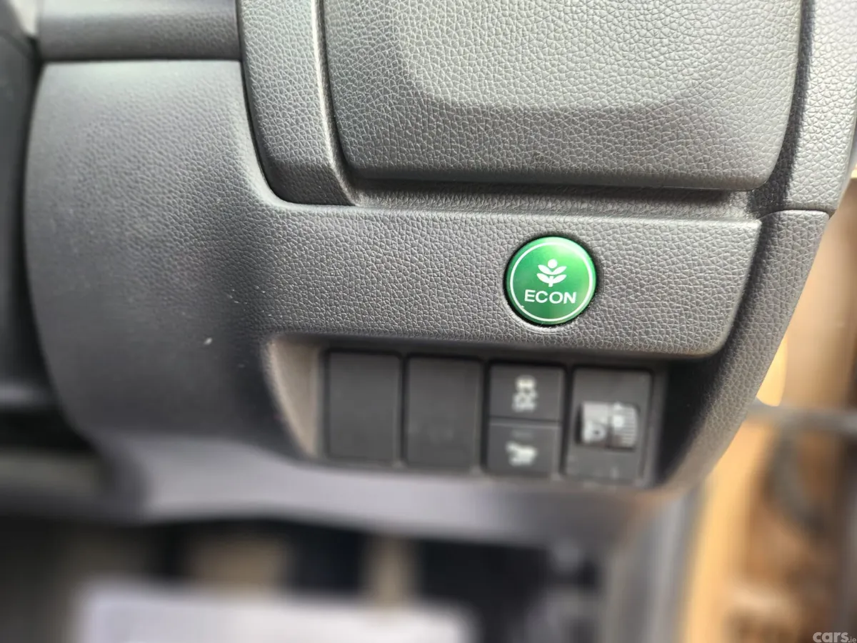Honda Fit Hatchback, Petrol Hybrid, 2014, Gold