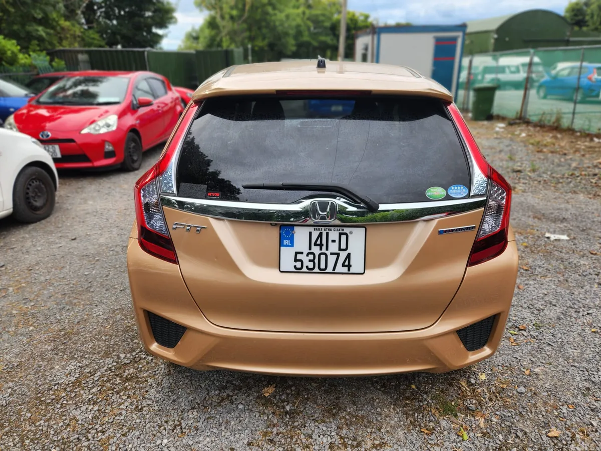 Honda Fit Hatchback, Petrol Hybrid, 2014, Gold