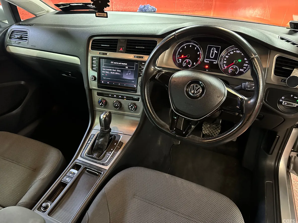 Volkswagen Golf Estate, Petrol, 2014, Silver