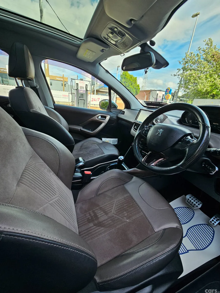Peugeot 2008 Estate, Petrol, 2014, Grey