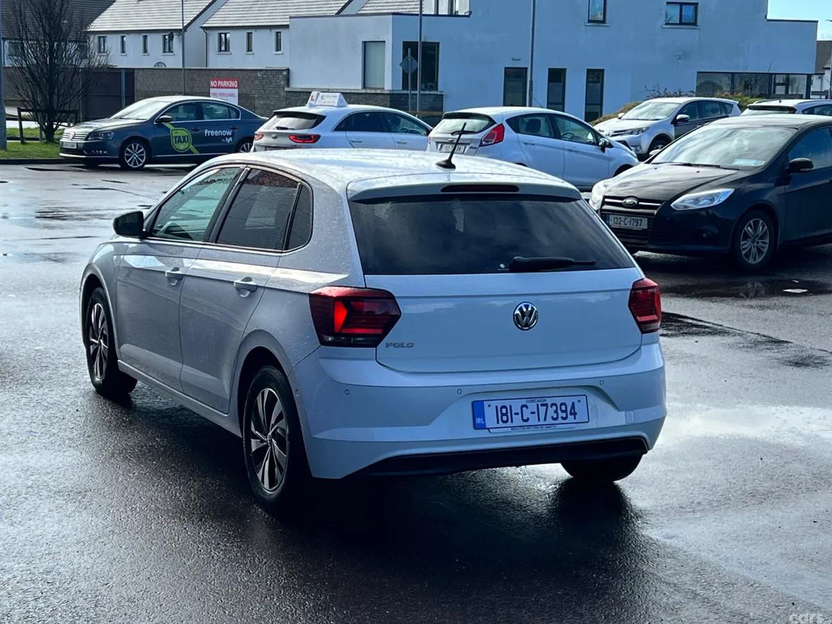 Volkswagen Polo Hatchback, Petrol, 2018, White