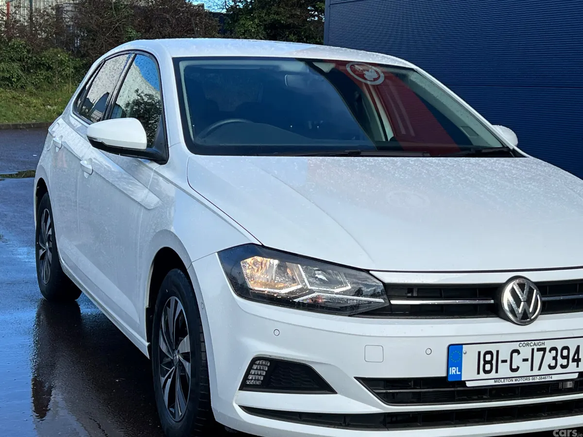 Volkswagen Polo Hatchback, Petrol, 2018, White