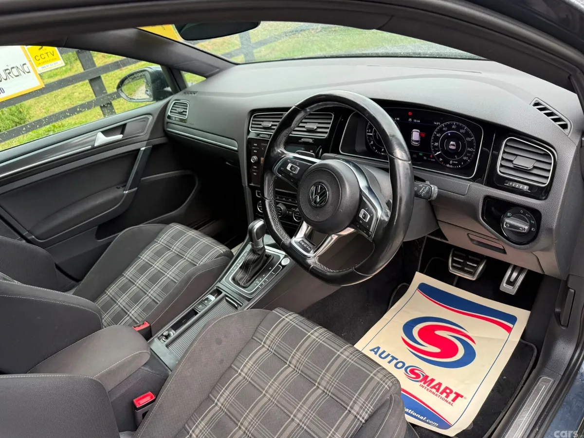 Volkswagen Golf Hatchback, Diesel, 2019, Blue