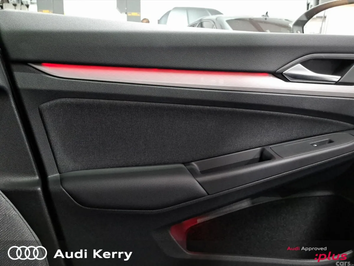 Volkswagen Golf Other, Petrol, 2023, 