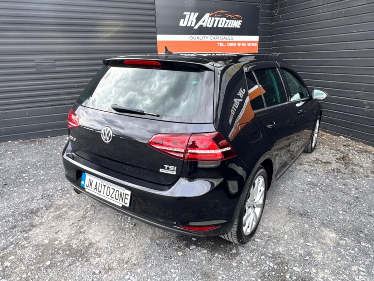 Volkswagen Golf Hatchback, Petrol, 2017, Black